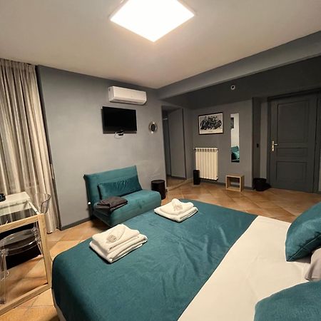 Naples Luxury Suites B&B Buitenkant foto